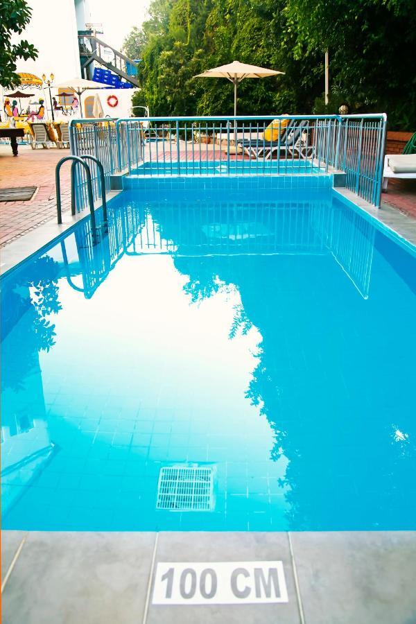 Hotel Chateau De Ville Marmaris Buitenkant foto